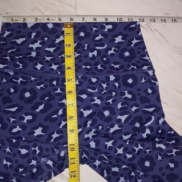 Aerie offline blue leopard print leggings - Picture 5 of 6